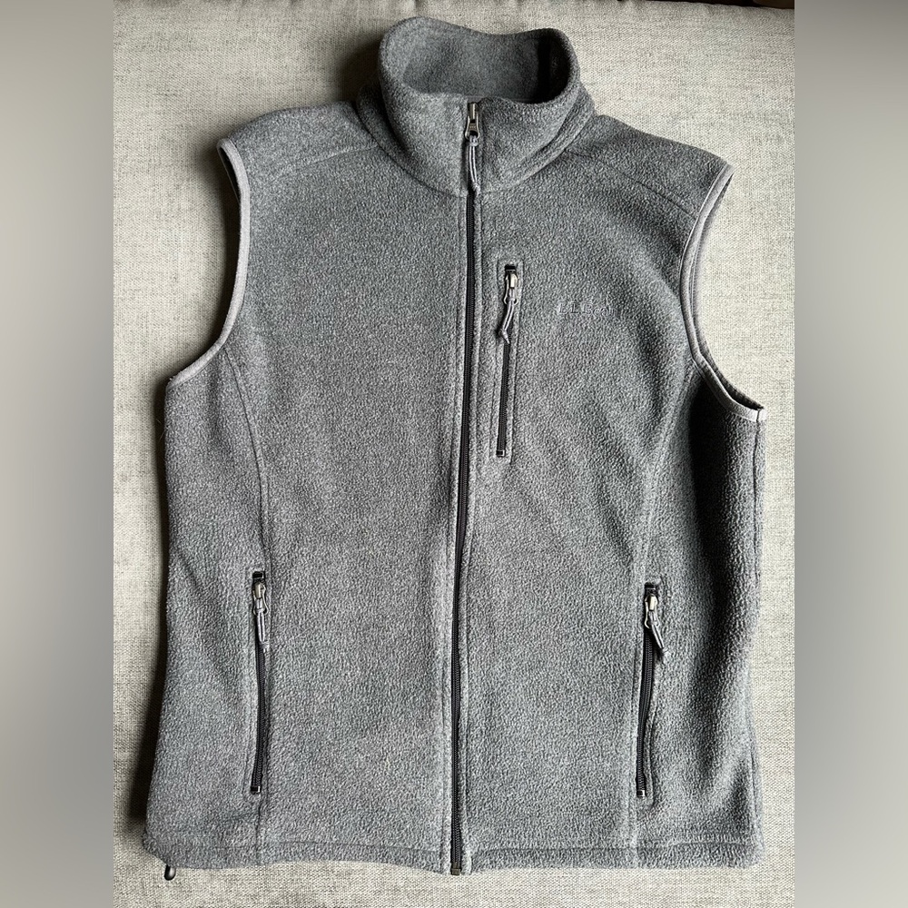 Gray Fleece Vest with Zipper Pockets